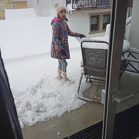 度假居 Casa Ti Carminda 莫加多鲁